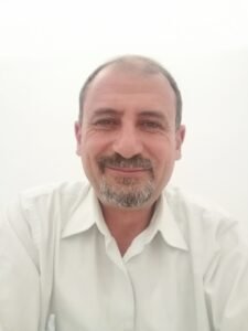أستاذ أول مميز درجة إستثنائية للتعليم الثانوي