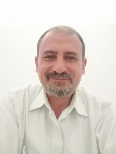 أستاذ أول مميز درجة إستثنائية للتعليم الثانوي